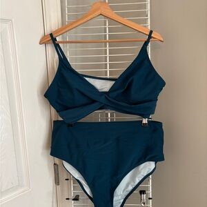 Cupshe Dark Blue/Petroleum Blue Bikini Set